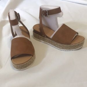 Soda Topic Open Toe Platform Espadrilles Sandals Womens Size 7